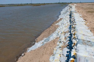 Паводки: в Атыраускую область прибывает вода