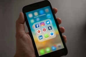 
                    Астанчанин украл телефоны у юных футболистов
                