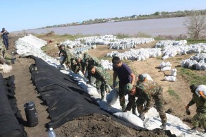 
                    Мониторинг паводковой ситуации осуществляется с помощью дрона - МЧС
                