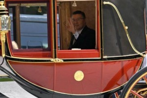 Посол Казахстана вручил верительные грамоты Императору Японии