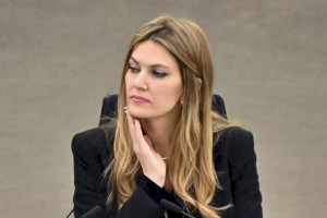 
                    Еву Кайли снимут с поста зампреда Европарламента
                