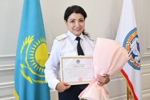 
                    Полицейский с сердцем и честью
                