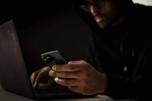 «При чем тут совесть?»: телефонный мошенник обиделся на петропавловца