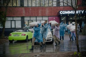 Из Алматы в Атыраускую область отправлено более 30 тонн гуманитарной помощи