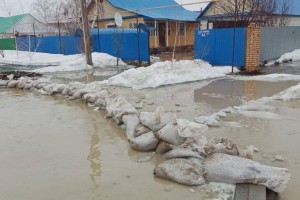 Масштабные паводки: по поручению Токаева глава Кабмина посетил Актюбинскую область и ВКО