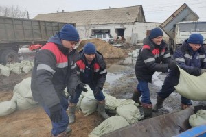 На помощь костанайским спасателям пришли военные, полиция, Нацгвардия, Казавиаспас