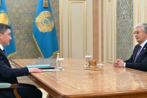Бектенов доложил Токаеву о развитии страны и деятельности Правительства