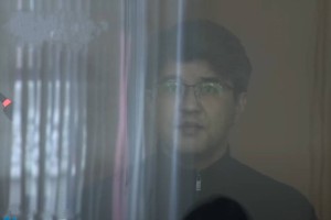 
                    Бишимбаев попросил прощения у родных Салтанат Нукеновой
                