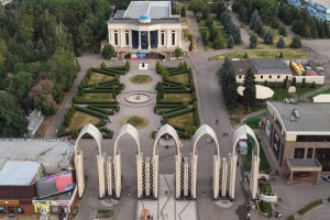 План поэтапной реконструкции комплекса «Атакент» представили в Алматы