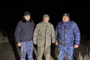 
                    Тракториста из реки вызволили в ВКО
                