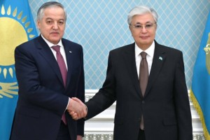 Токаев принял министра иностранных дел Таджикистана