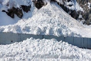 
                    На Большом Алматинском озере сошла снежная лавина
                