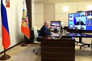 
                    Путину доложили  о задержании террористов
                