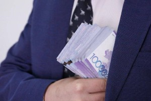 Бухгалтер школы в Актобе украла 413 миллионов тенге