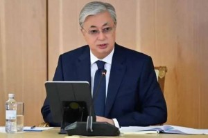 
                    Токаев подписал закон о биржевой торговле и предпринимательстве
                