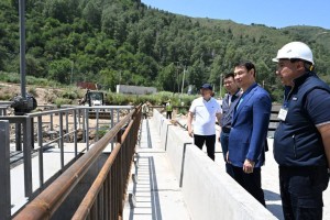 
                    Дархан Сатыбалды проверил модернизацию системы водоснабжения
                