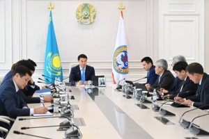 
                    Аким Алматы поручил усилить контроль за санитарным состоянием районов в рамках акции «Таза Қазақстан»
                