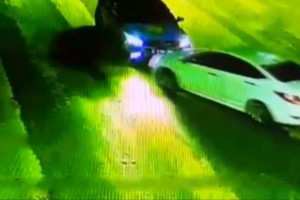 
                    Водитель такси специально врезался в патрульный экипаж, спасаясь от клиента с ножом в Костанае
                