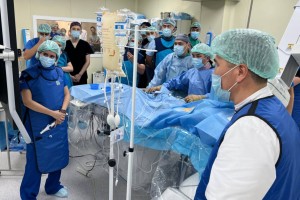 
                    Имплантация без ножа и швов: алматинские врачи внедряют безэлектродные кардиостимуляторы
                