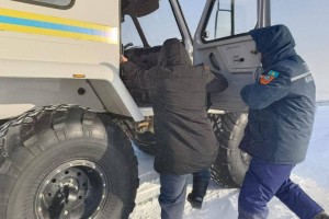 
                    В четырех областях Казахстана закрыли дороги
                