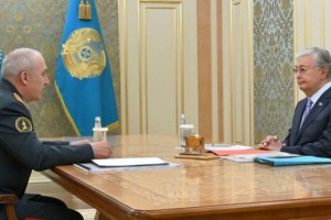 
                    Министр обороны доложил Токаеву о боевой подготовке войск
                