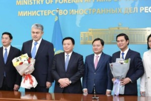 
                    ВКО и Вьетнам подписали меморандум о партнерстве
                