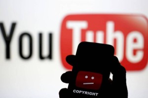 Google заблокировал сотни YouTube-каналов в связи с событиями в Украине