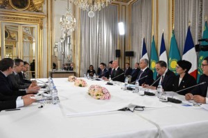 
                    Токаев принял генерального директора Électricité de France (EDF) Люка Ремона
                