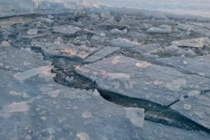 
                    Пятилетний мальчик провалился под лед в области Абай
                
