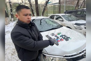 
                    В Алматы задержан участник крупной мошеннической схемы
                