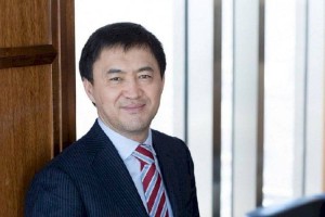 
                    Суд отказал Кайрату Сатыбалды в УДО: у осужденного есть нарушение
                