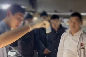 
                    Бармен ночного клуба задержан с наркотиками в Алматы
                