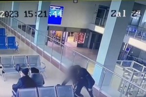 
                    Сумку с деньгами и телефоном украли у иностранца в Астане
                