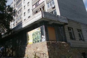 
                    Самодельное взрывное устройство в мультиварке обнаружено возле военкомата в Новосибирске
                