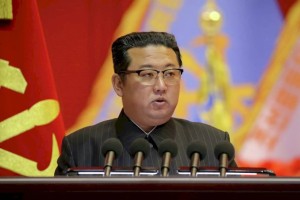 
                    Ким Чен Ын назвал 2022-й годом «смертельной схватки»
                