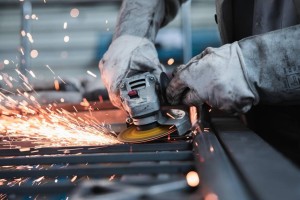 
                    Казахстанская промышленность набирает обороты: машиностроение выросло на 10,5%
                
