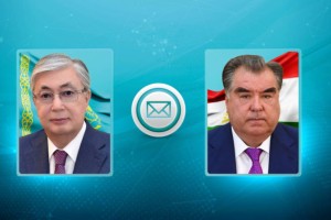 
                    Токаев поздравил президента Таджикистана
                