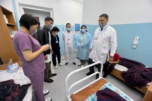 В Жамбылской области госпитализировали 33 детей после отравления в столовой