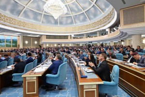 
                    Послание народу: государство предпримет все необходимые меры для защиты лесов и степей от пожаров
                