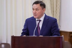 
                    Токаев освободил Маржикпаева от должности министра спорта
                