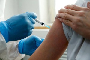 
                    В Узбекистане массово отстраняют от работы невакцинированных сотрудников
                