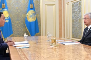 
                    Что поручил Токаев акиму Жамбылской области
                