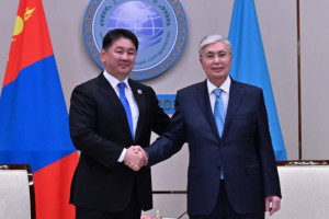 
                    Токаев провел встречу с Президентом Монголии
                