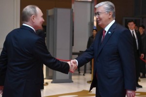 
                    Путин – Токаеву: Будем друг друга  всегда поддерживать и помогать 
                