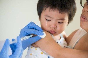 
                    В Китае начнут прививать малышей с 3-летнего возраста от КВИ
                