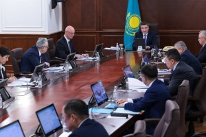В Правительстве Казахстана рассмотрели развитие железнодорожной отрасли