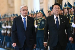 
                    Казахстан и Корея намерены вывести отношения между двумя странами на новый уровень 
                