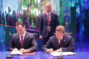 
                    QazaqGaz и Газпром заключили договоры на транзит газа через Казахстан
                