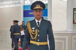 
                    В Астане военнослужащий спас подростка от суицида
                