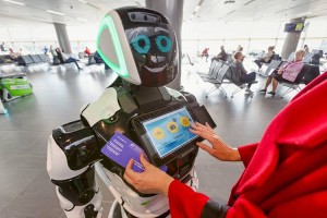 
                    Российские рестораны возьмут на работу роботов для проверки QR-кодов
                